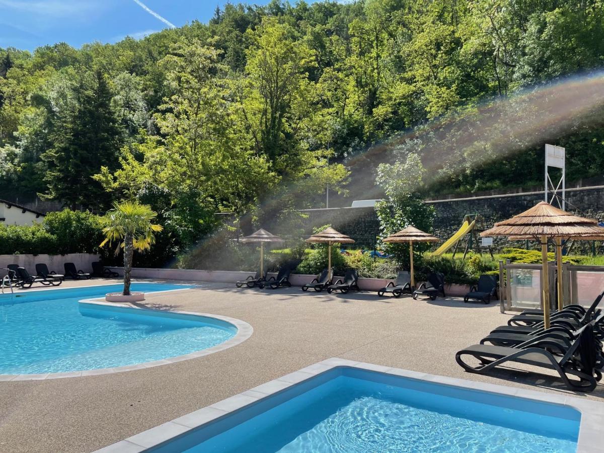 Camping Avec Piscine Et Riviere A Tournon Sur Rhone Ardeche エクステリア 写真